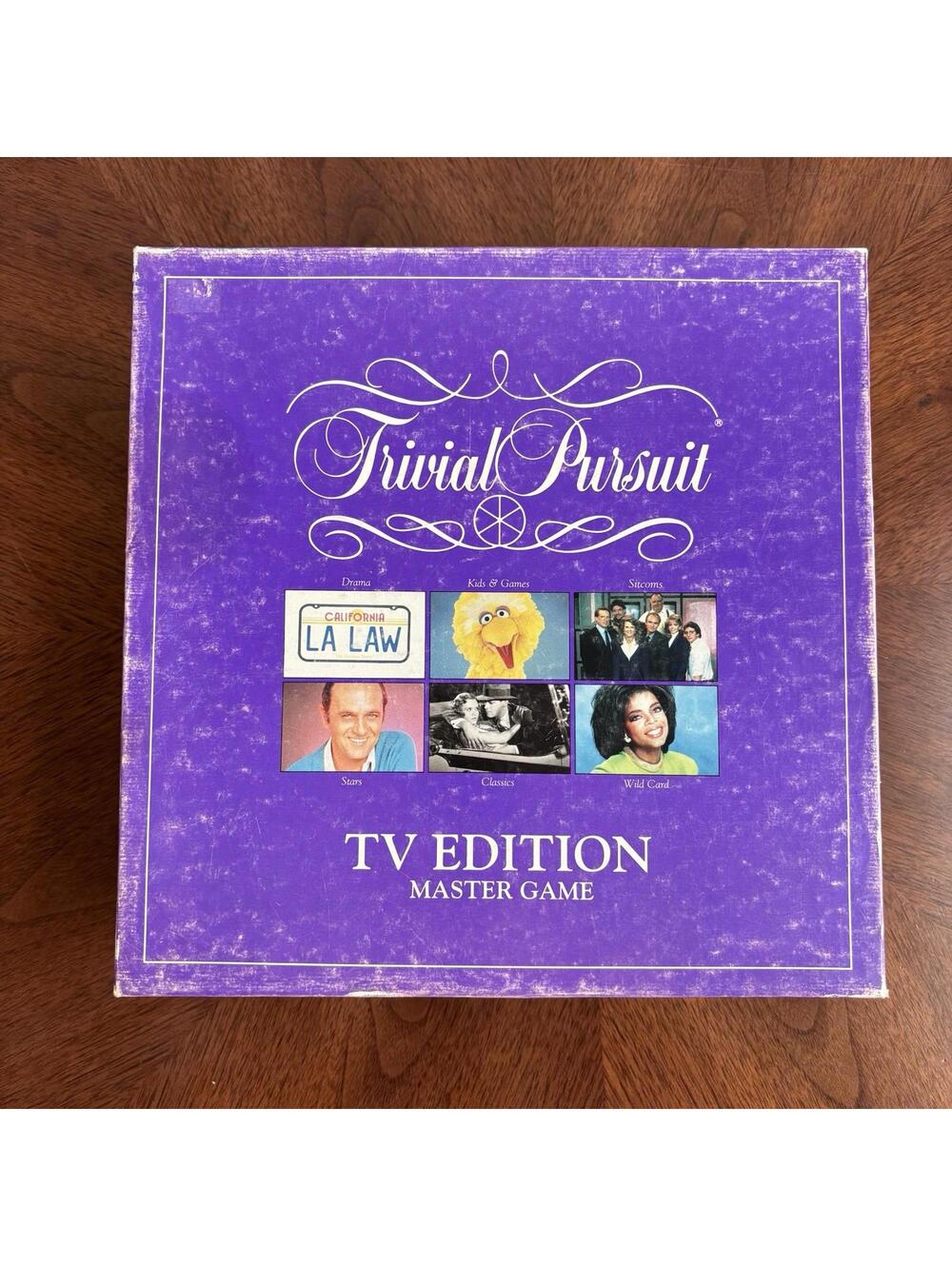 Vintage 1991 TRIVIAL PURSUIT MASTER GAME #6042- COMPLETE WITH 800 CARDS